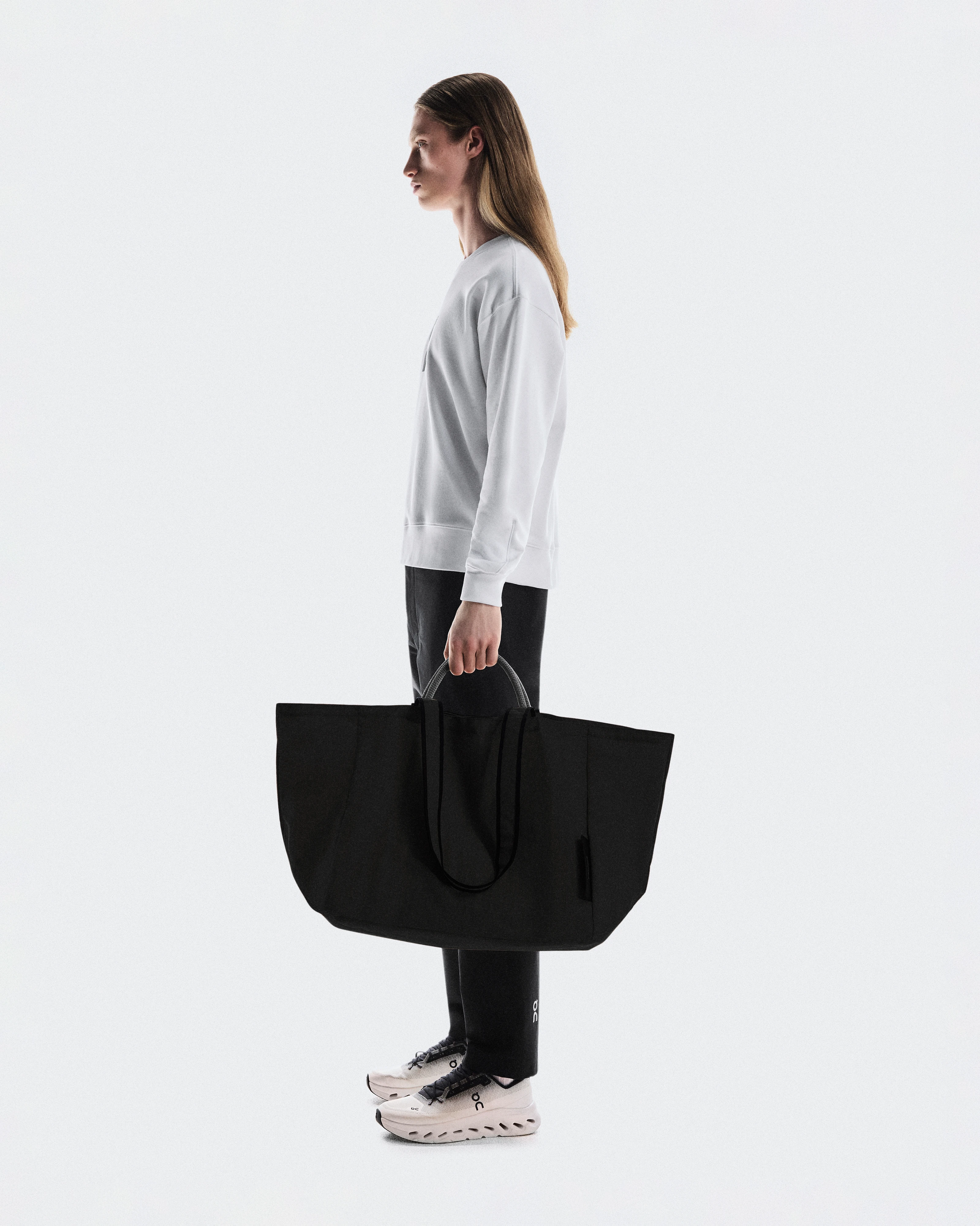 On Cargo Pack 60L Black Unisex Bags