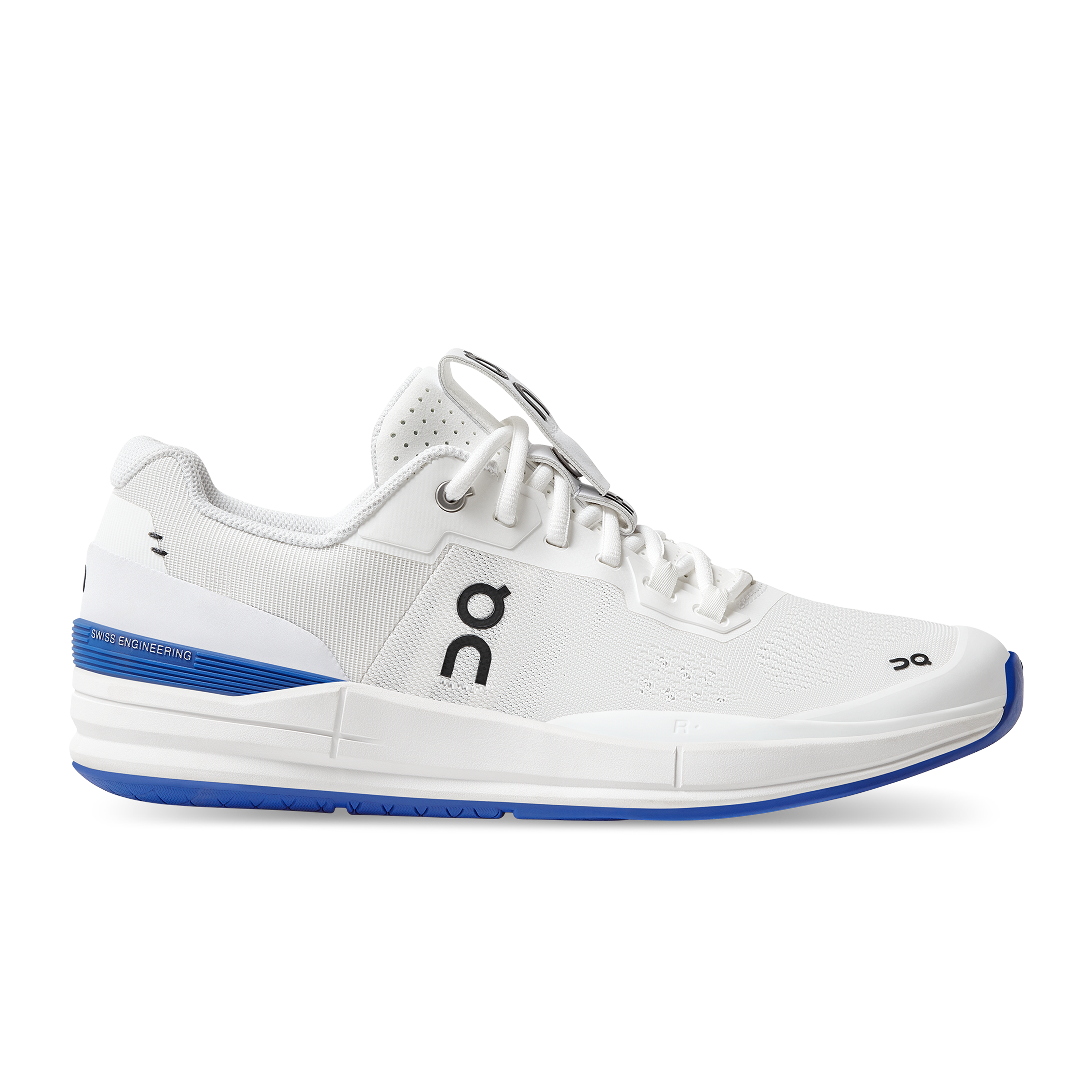 THE ROGER Pro Tennis Shoe in White/Indigo