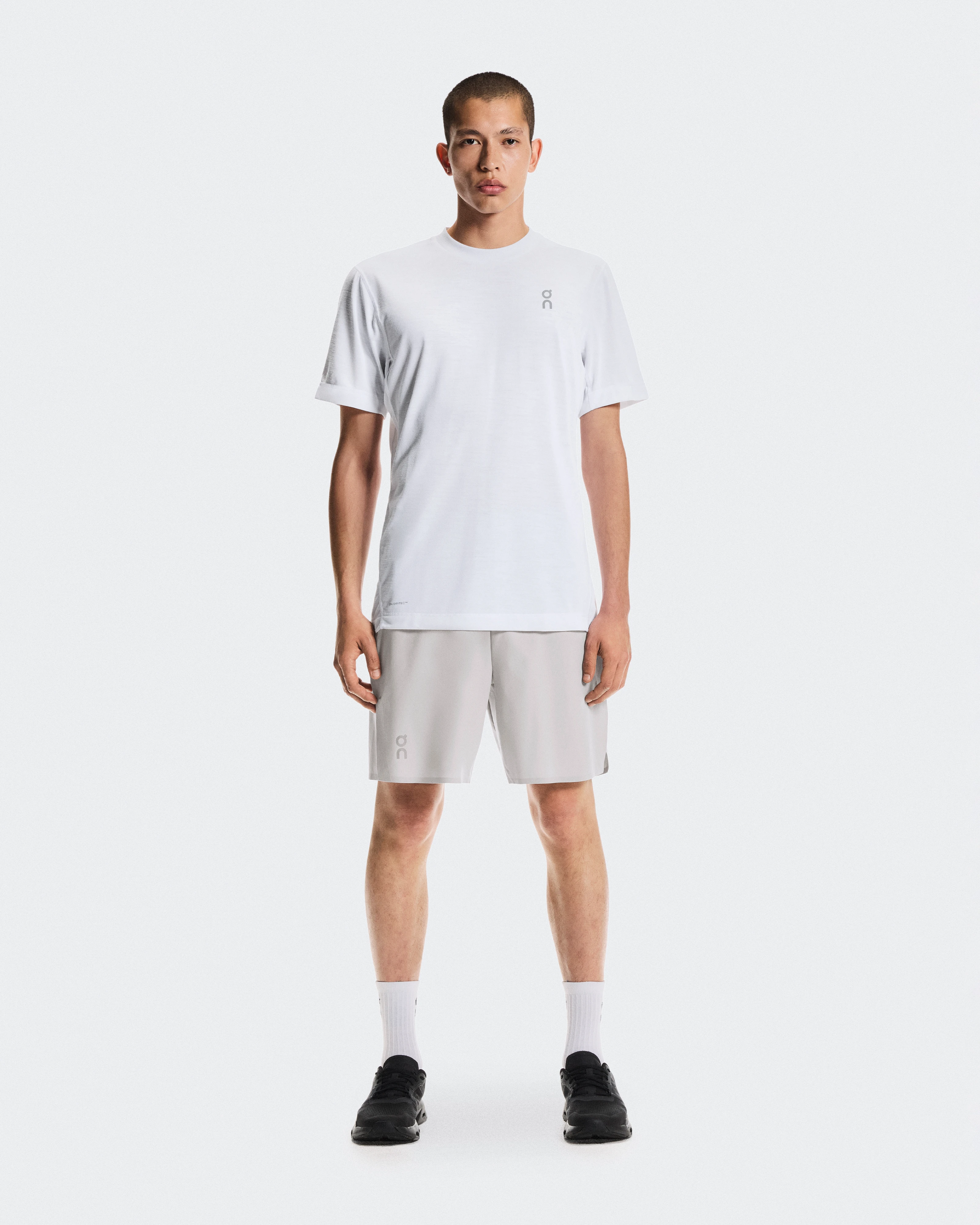 On Train Shorts Alloy Men Shorts