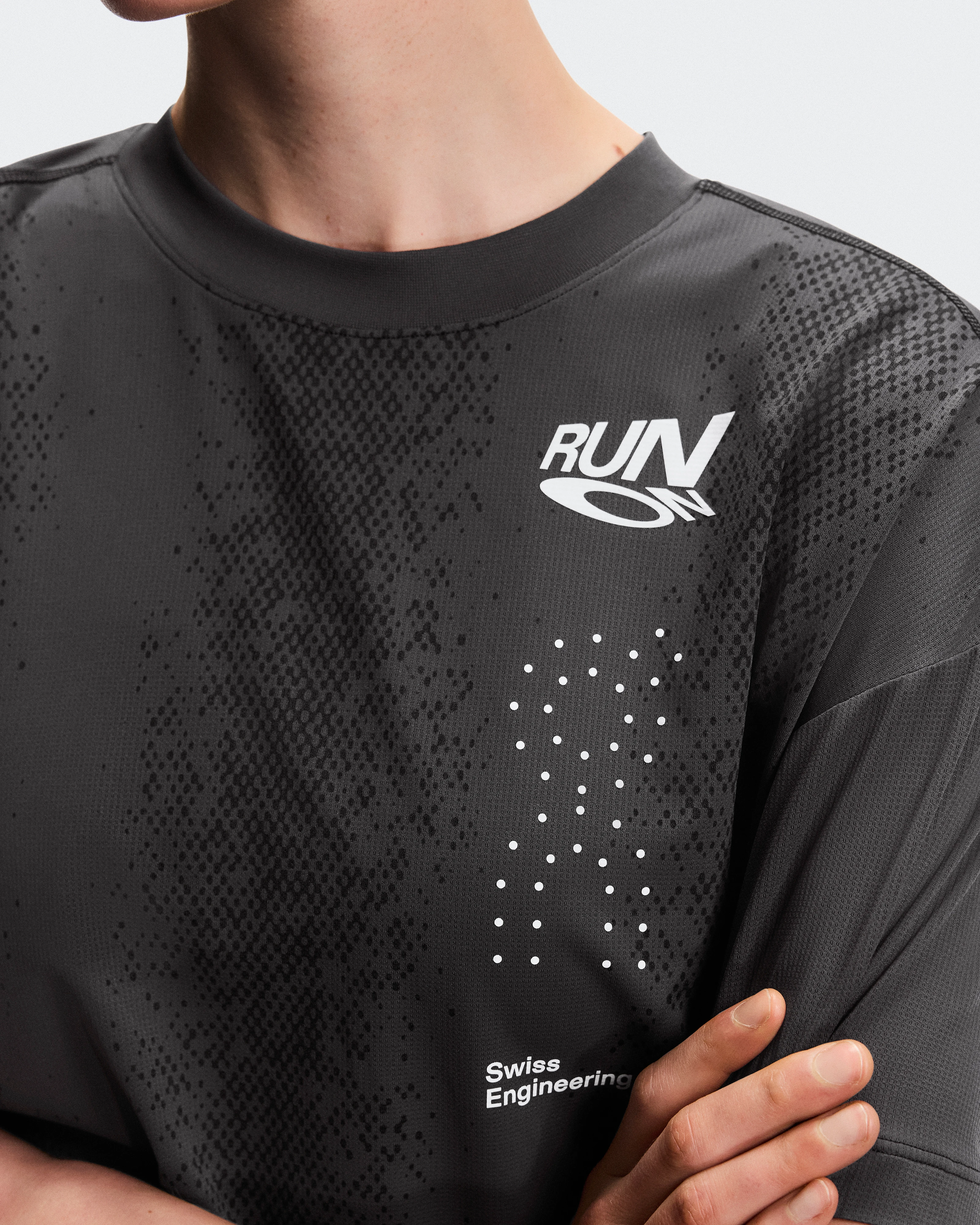 On Performance Volt-T Iron Women Tops and t-shirts