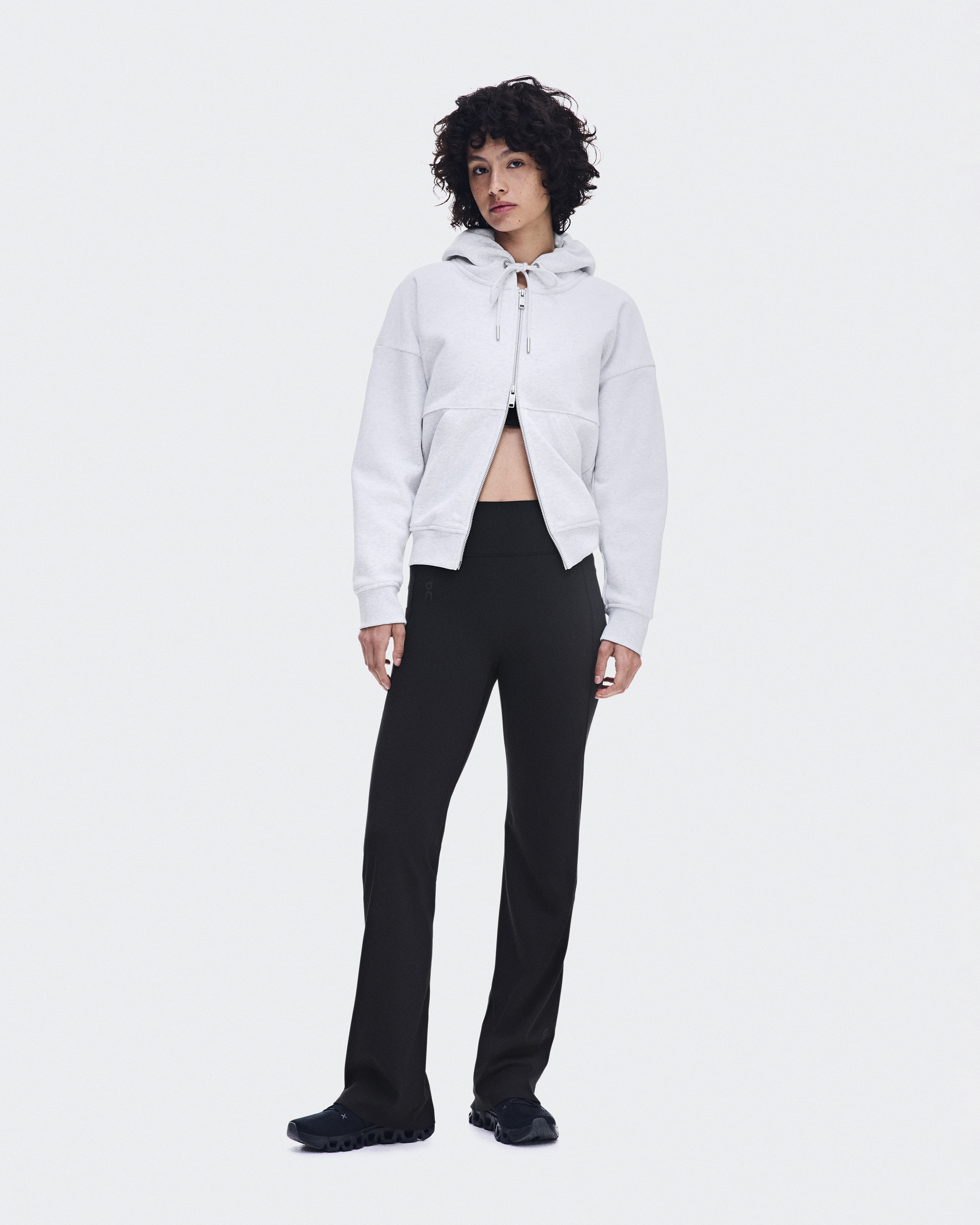 Studio Flared Pants 32" in Black
