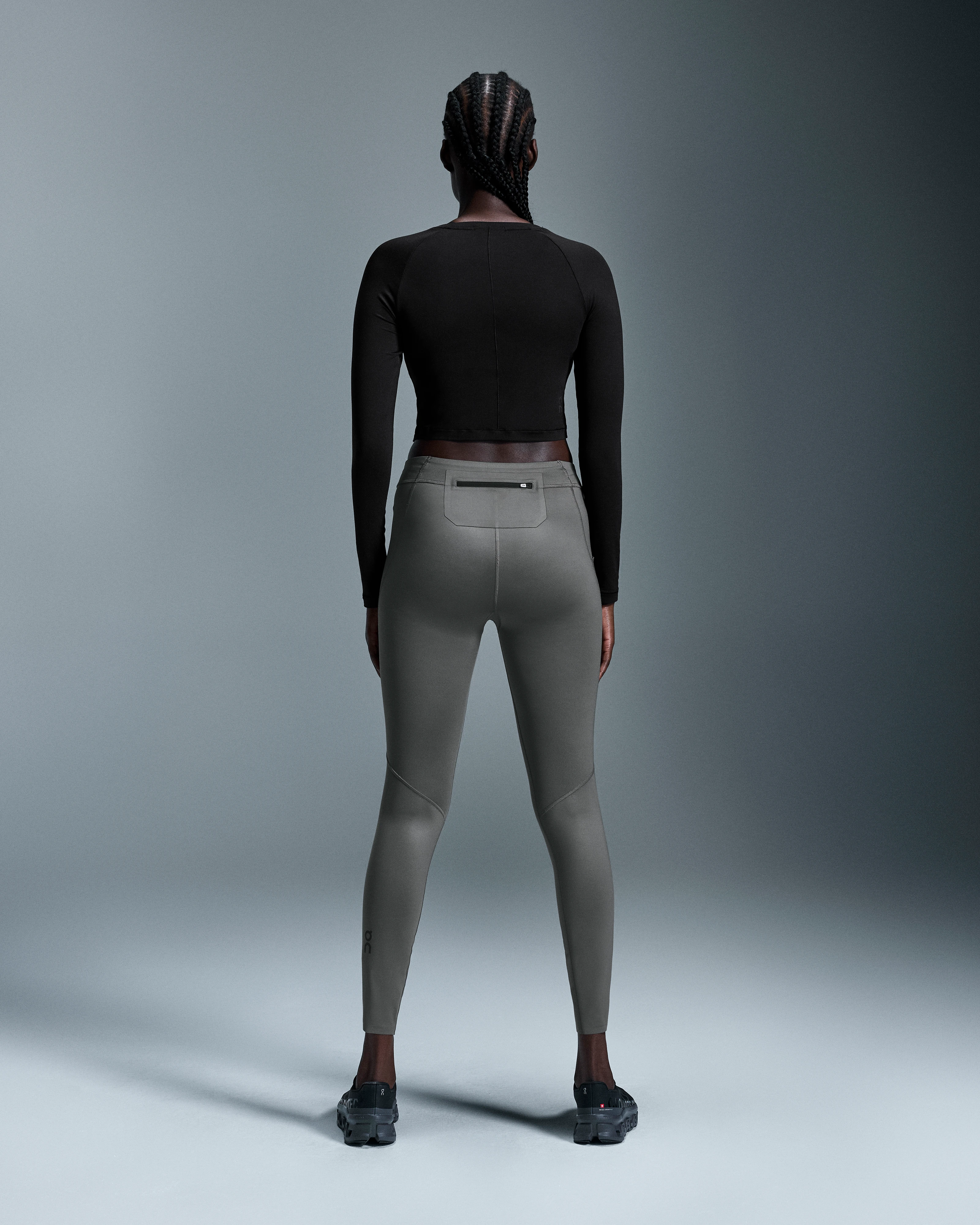 On Studio Long-T Crop Black Women Tops and t-shirts