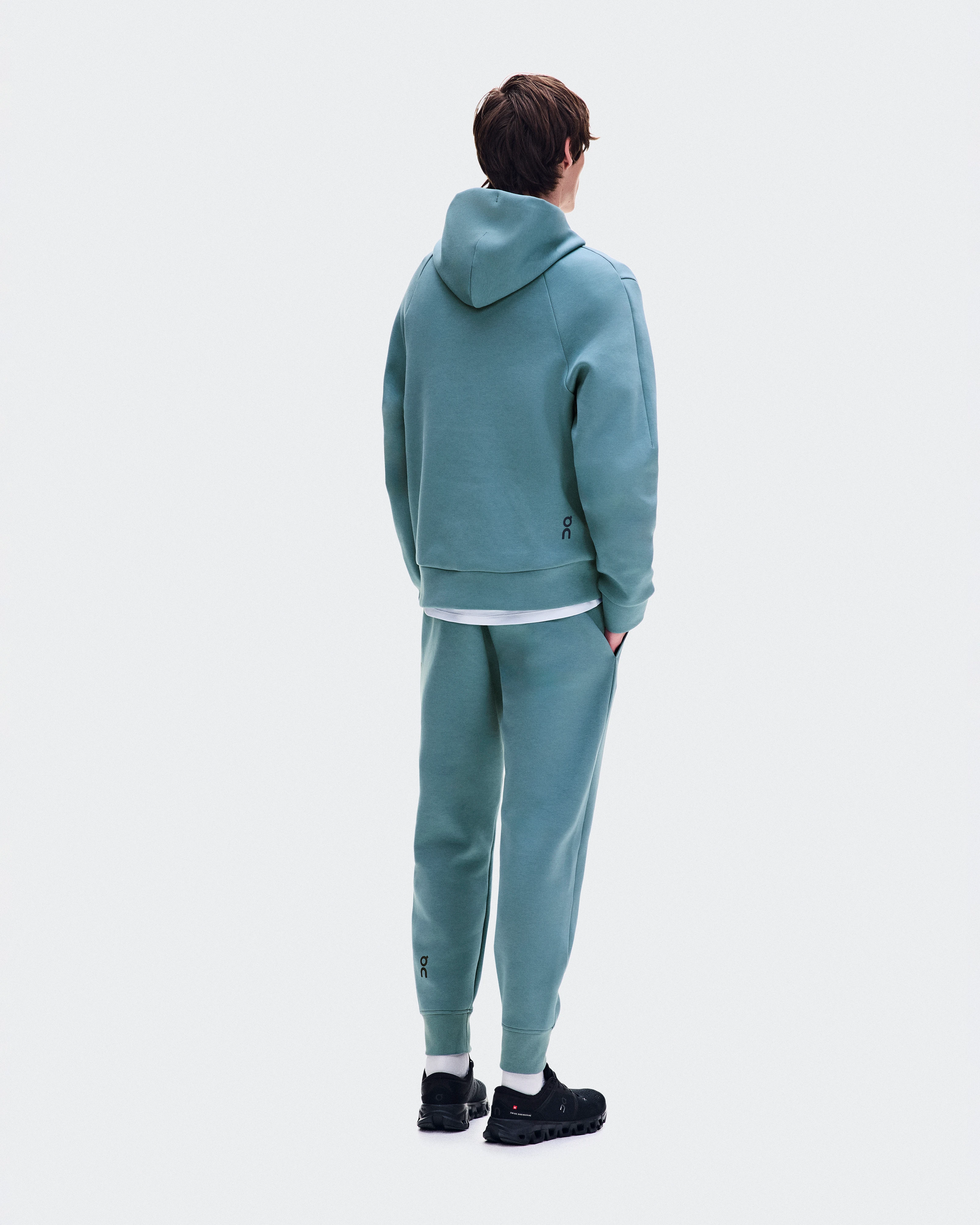 On Focus Tech Hoodie Agave Men Hoodies and sweatshirts