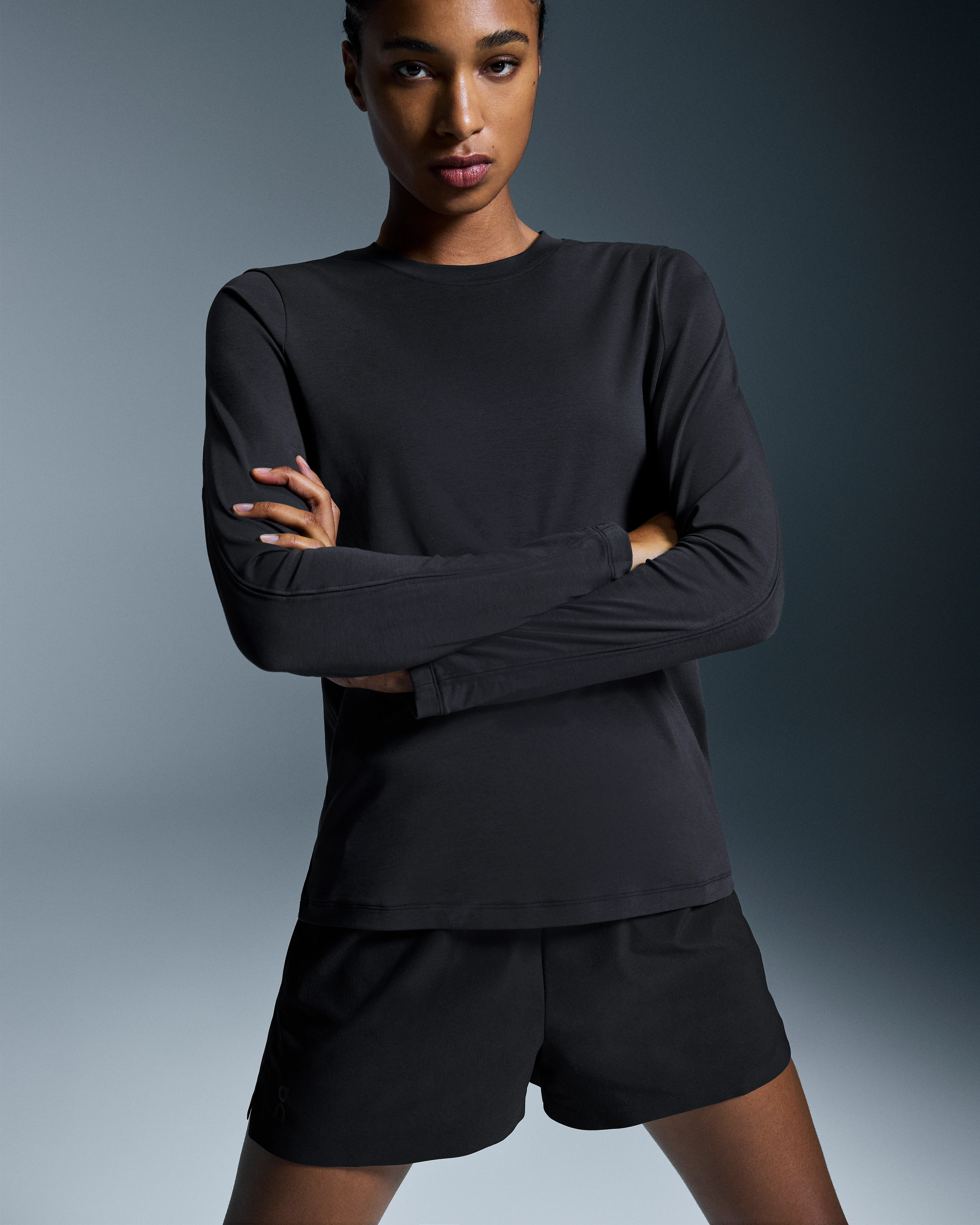 On Focus Long-T Black Women Tops and t-shirts