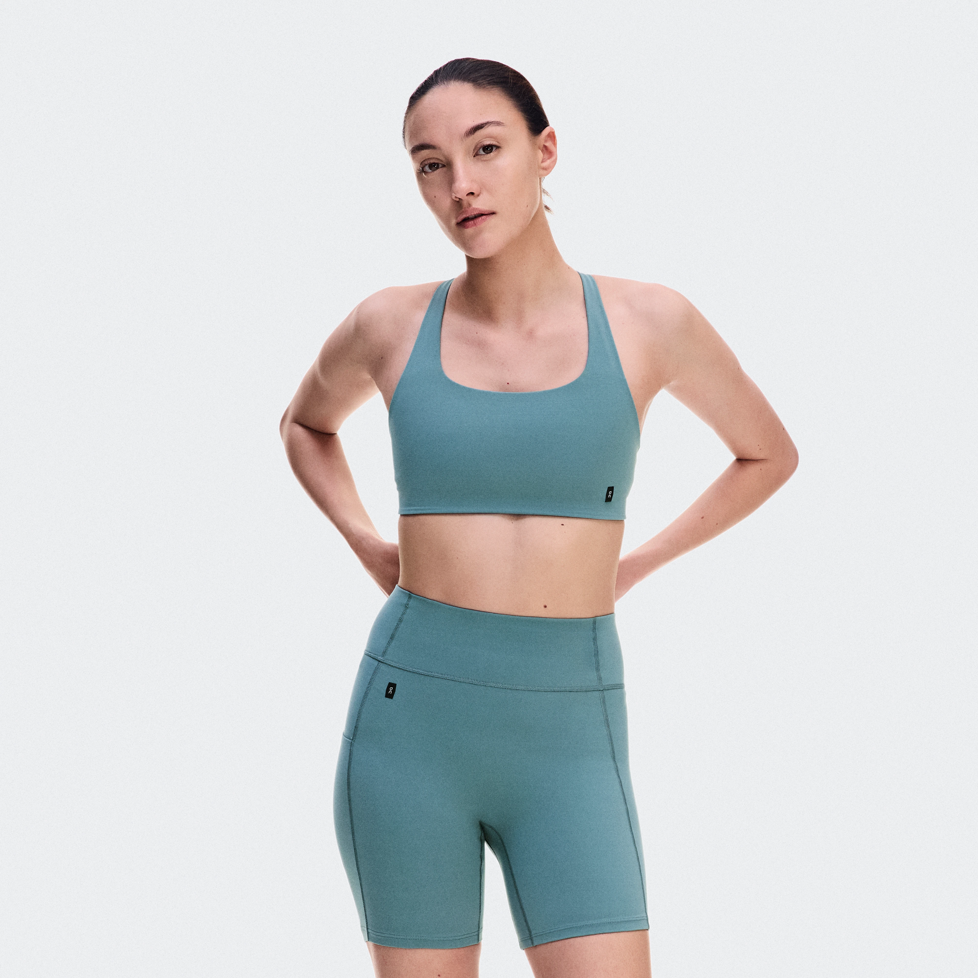 On Studio Bra Agave Women – Low-intensity training Bras