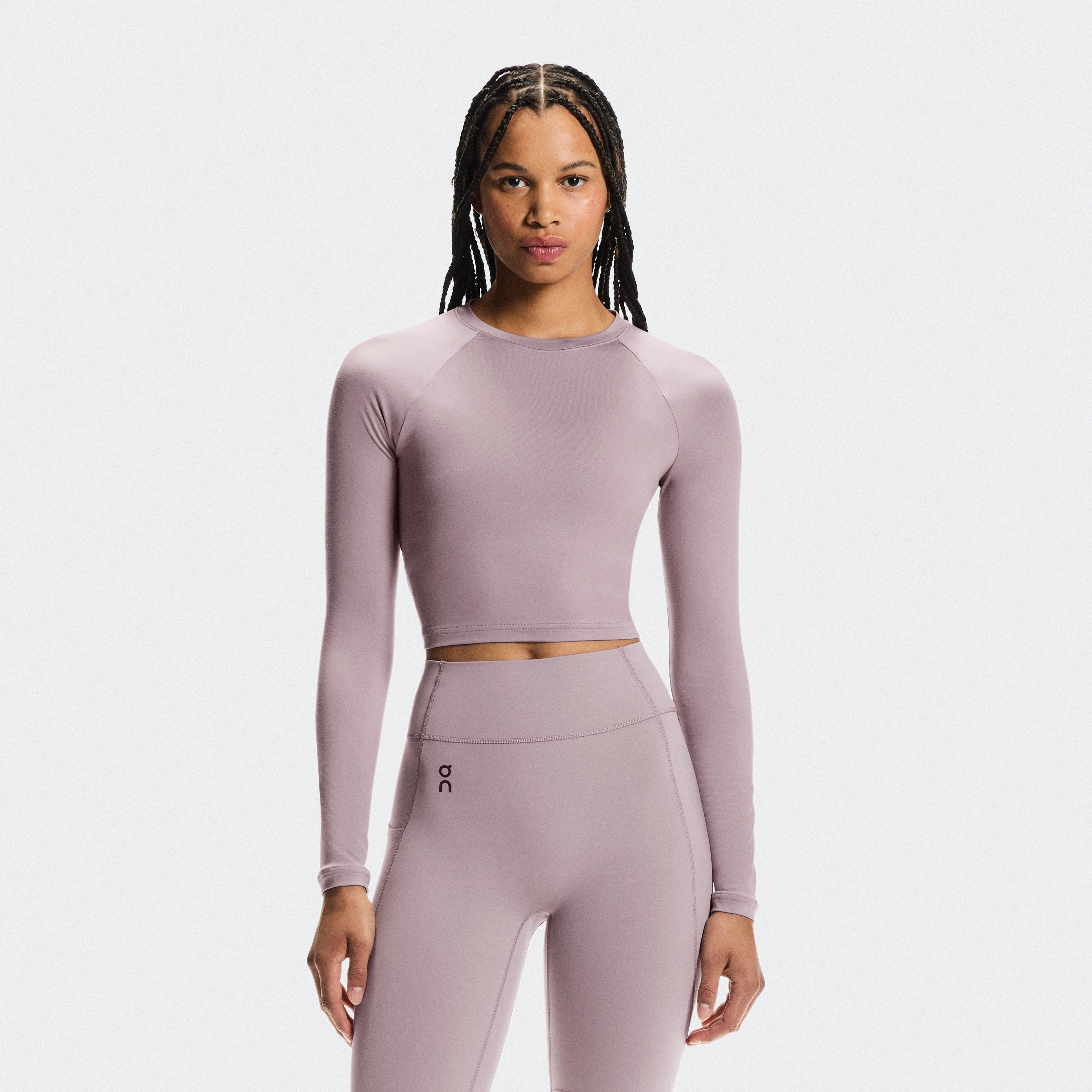On Studio Long-T Crop Heron Women – Travel, low-intensity activities, all-day wear Tops and t-shirts
