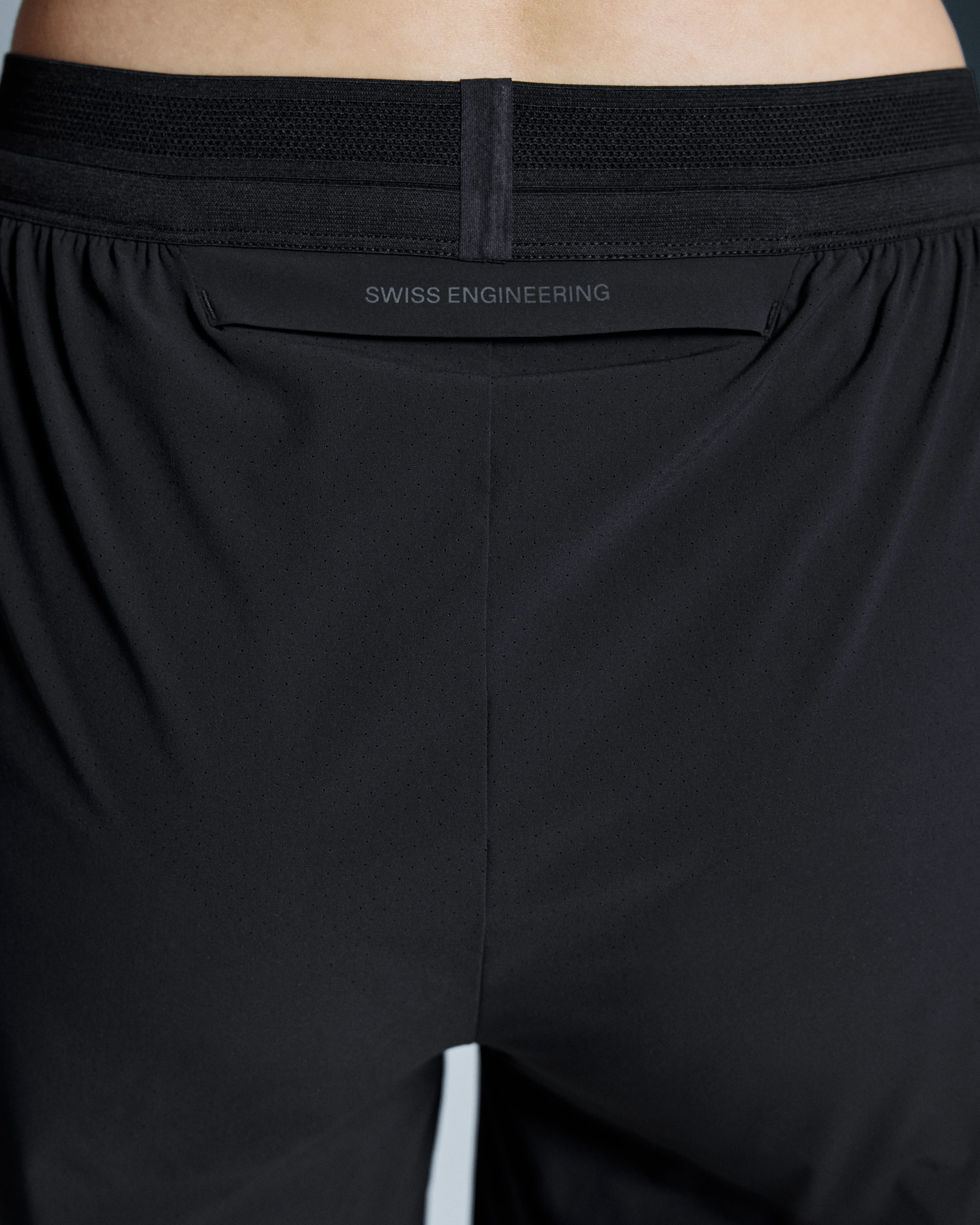 On 5" Performance Shorts Black Women Shorts