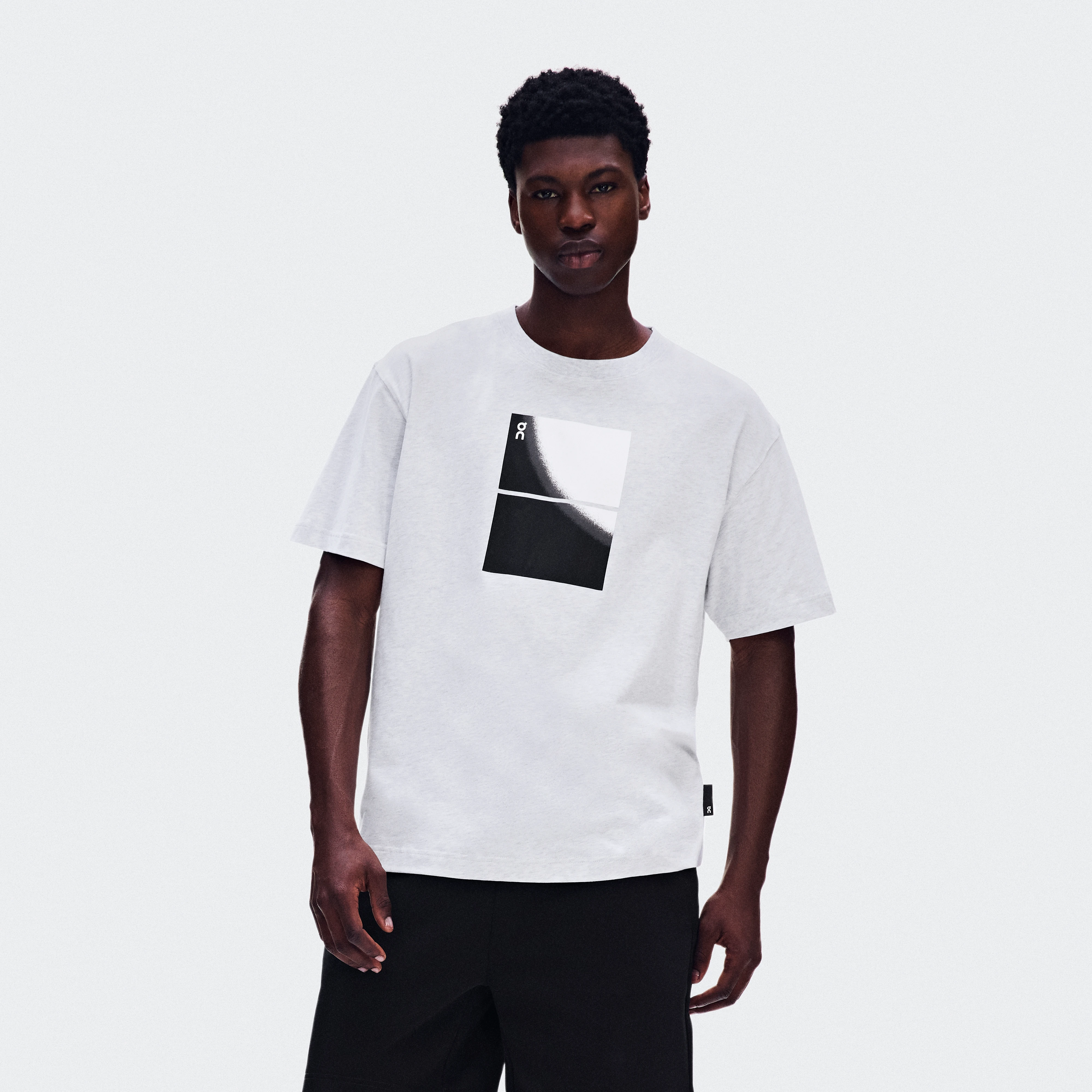 On Club-T Swing Crater Men – Tennis-inspired all-day wear Tops and t-shirts