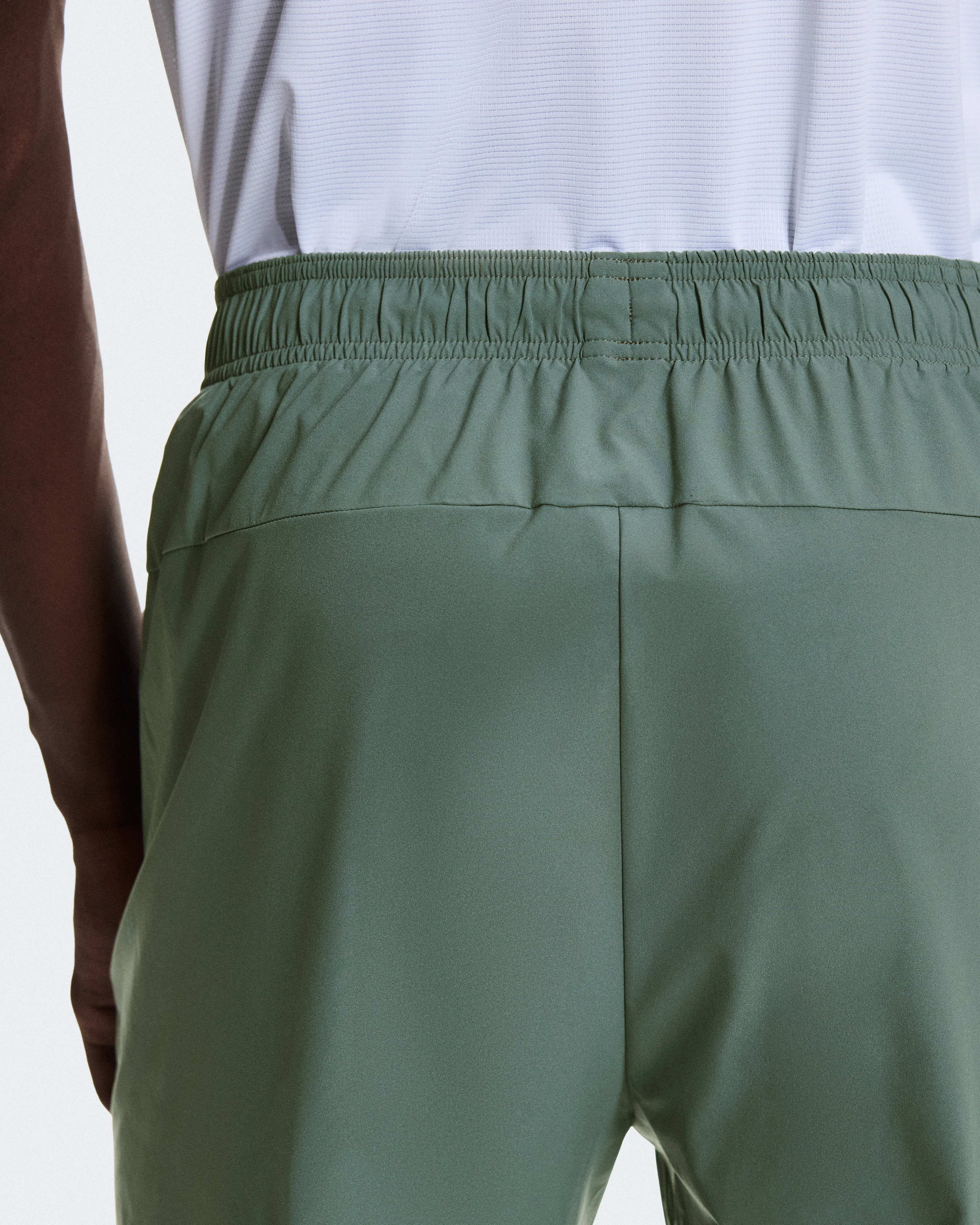 On Core Pants Olive Men Pants