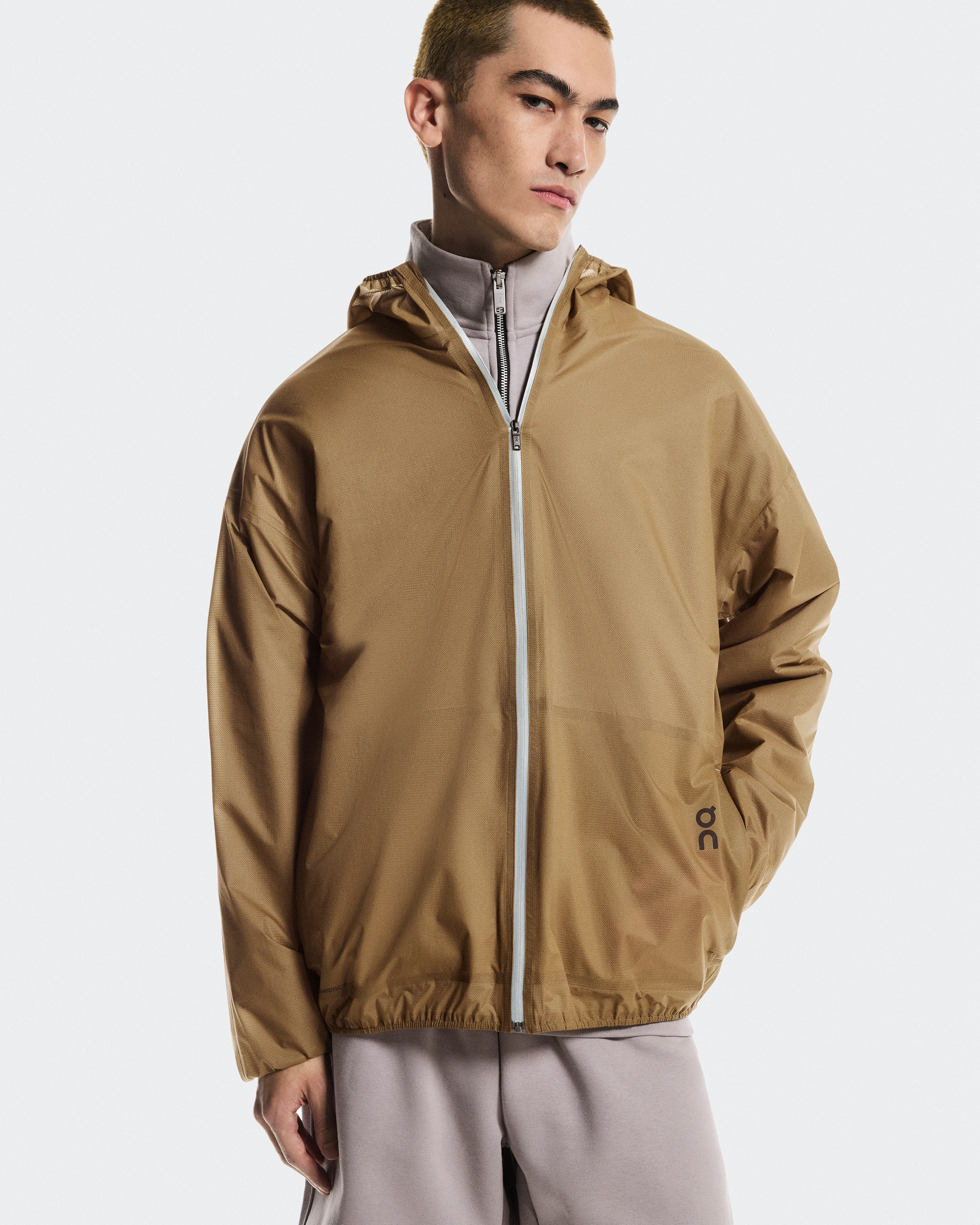 On Explore Lightweight Waterproof Jacket Chai Men Jackets