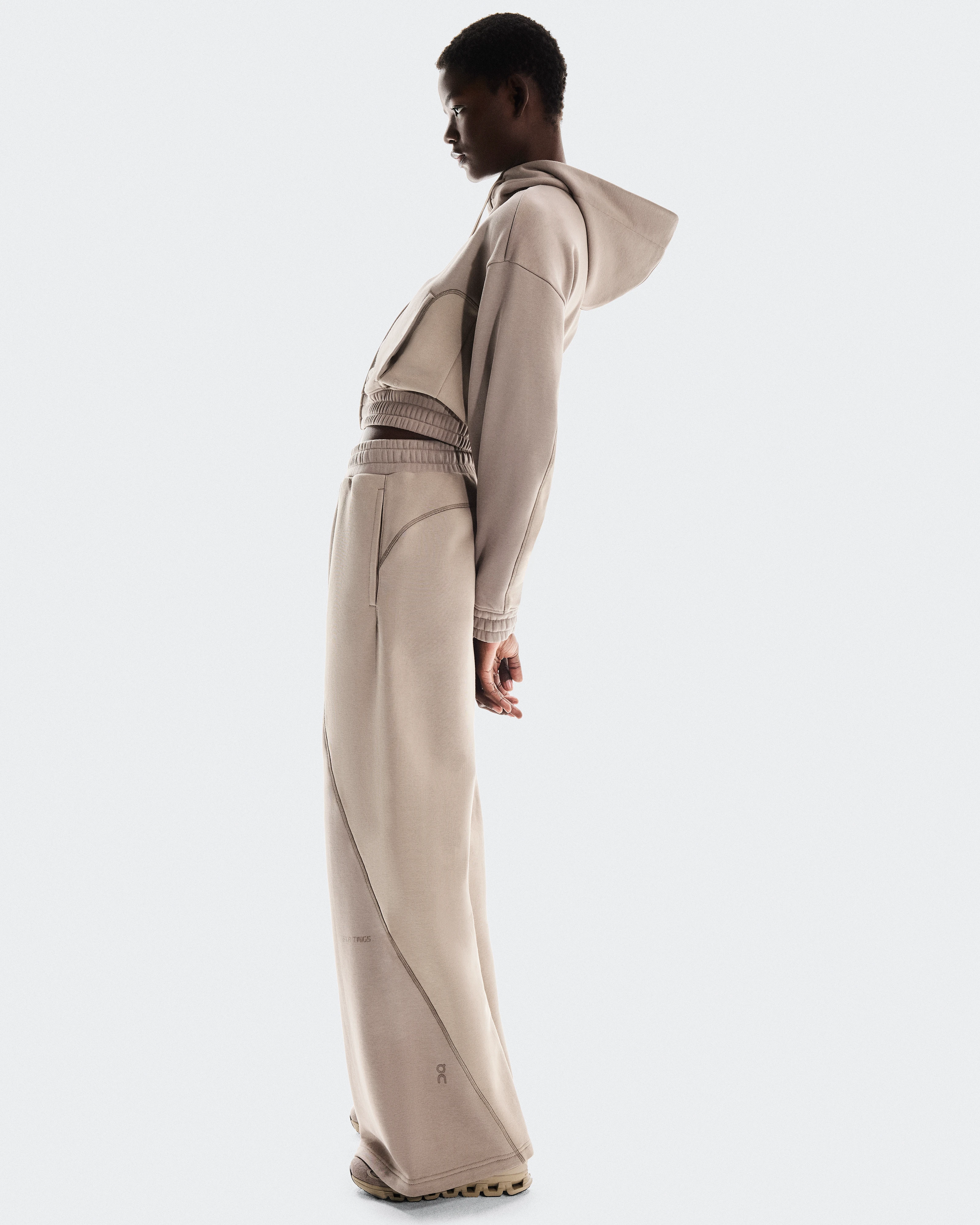 On Club Loose Pants FKA Cinder & Desert Women Pants