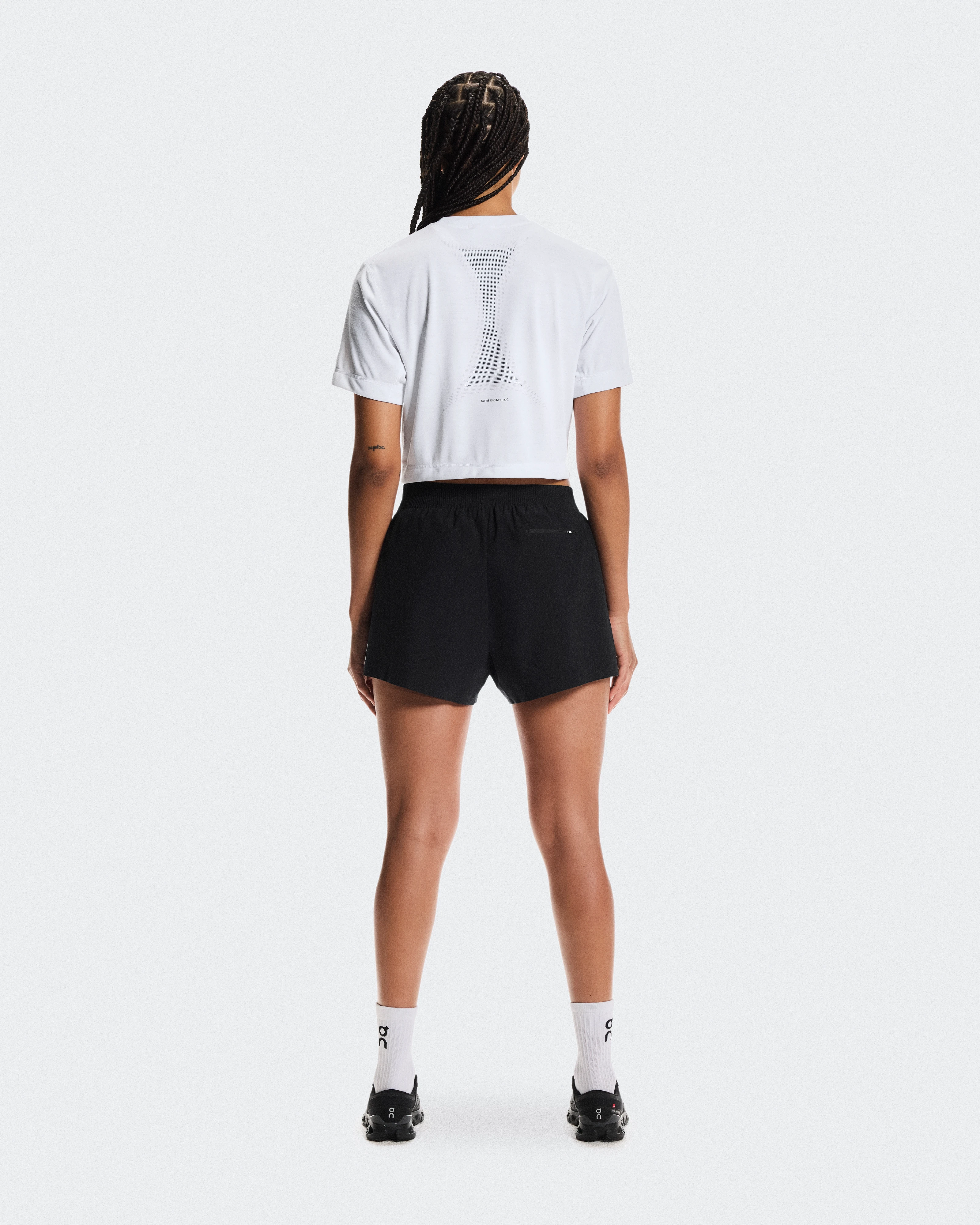 On Train-T Crop Graphic White Women Tops and t-shirts