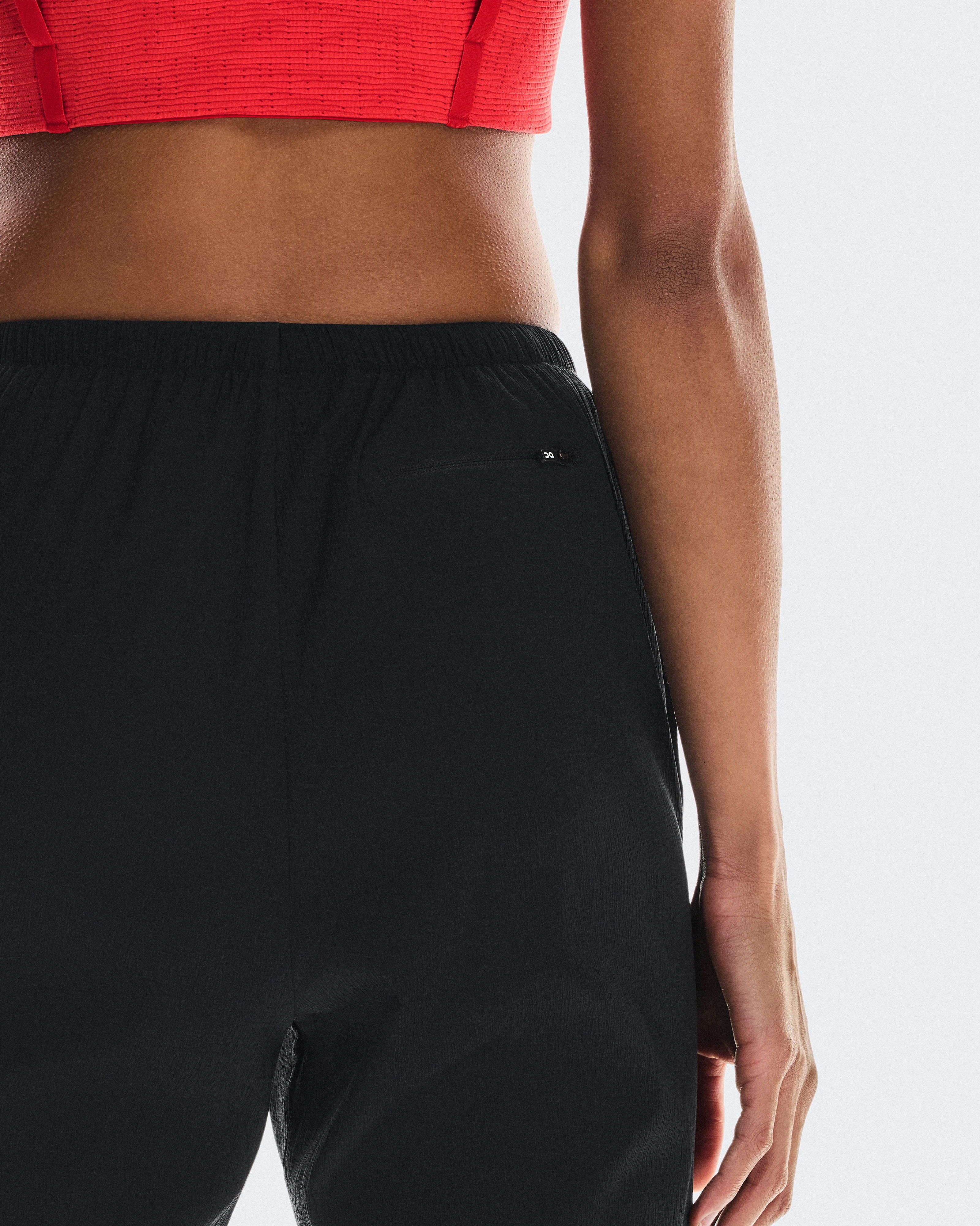 On Pace Pants Black Women Pants