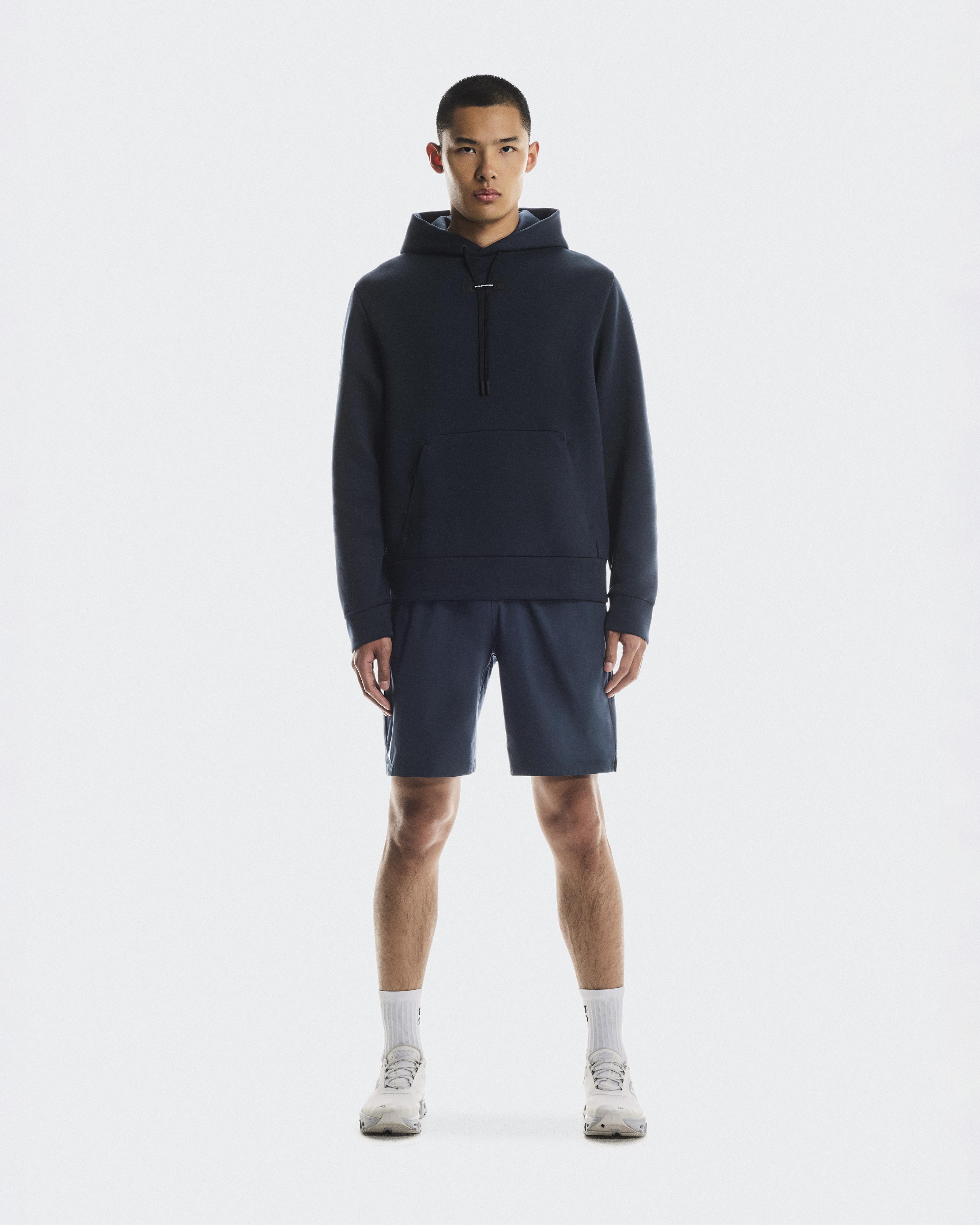 Focus Tech Hoodie in Navy