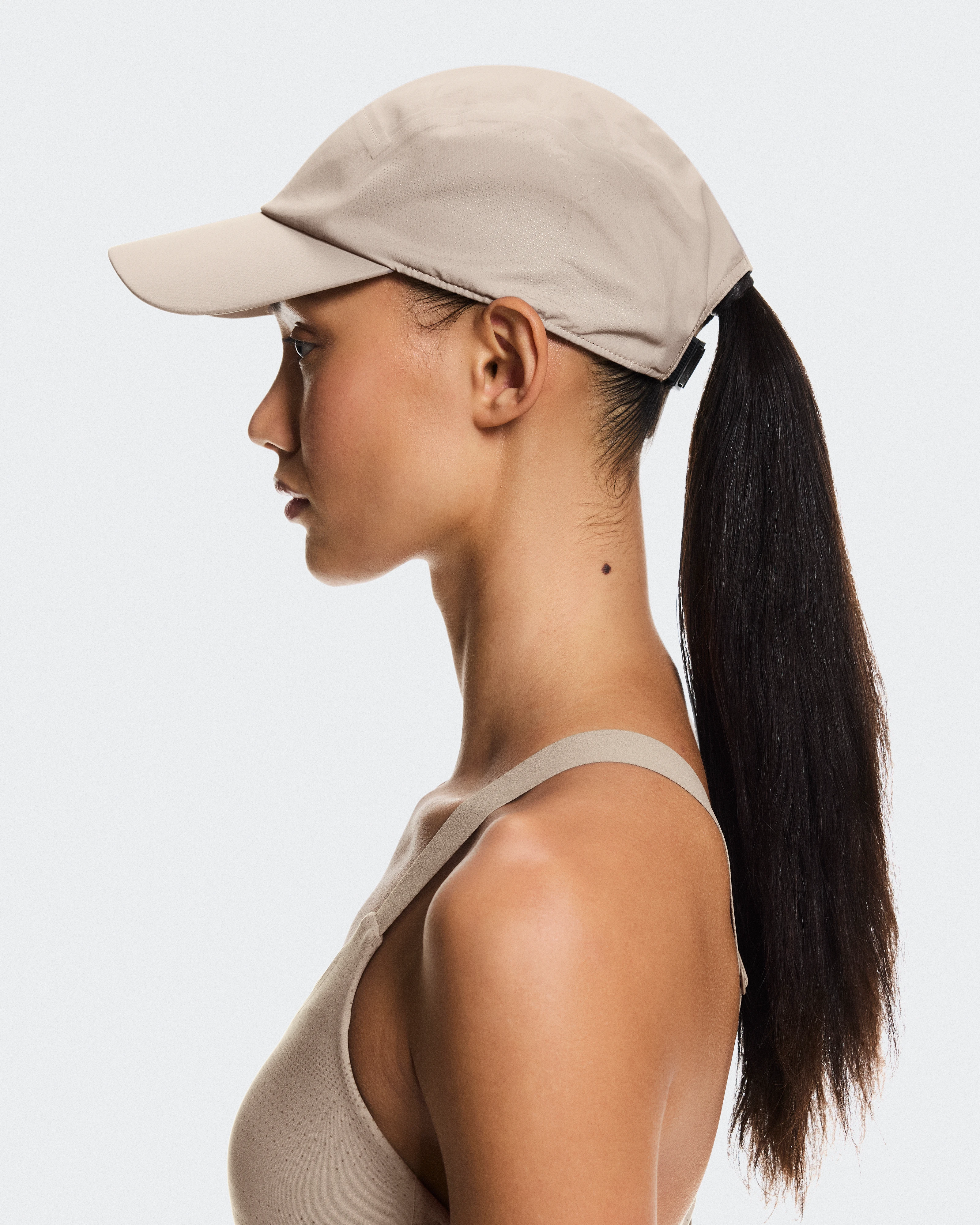On Lightweight Cap Erewhon Cinder Unisex Headwear