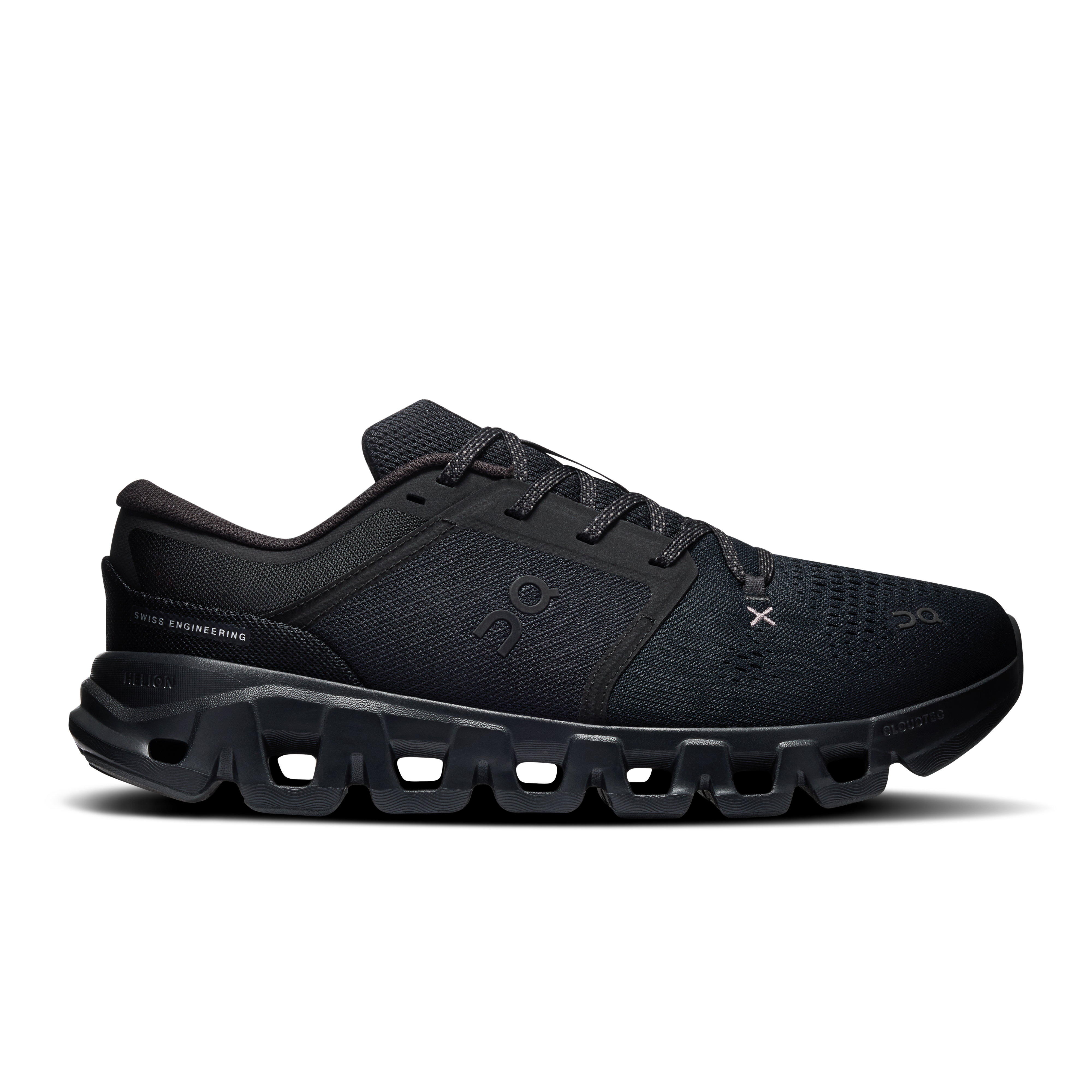 Cloud X 5 Lifestyle Shoe in Black/Black
