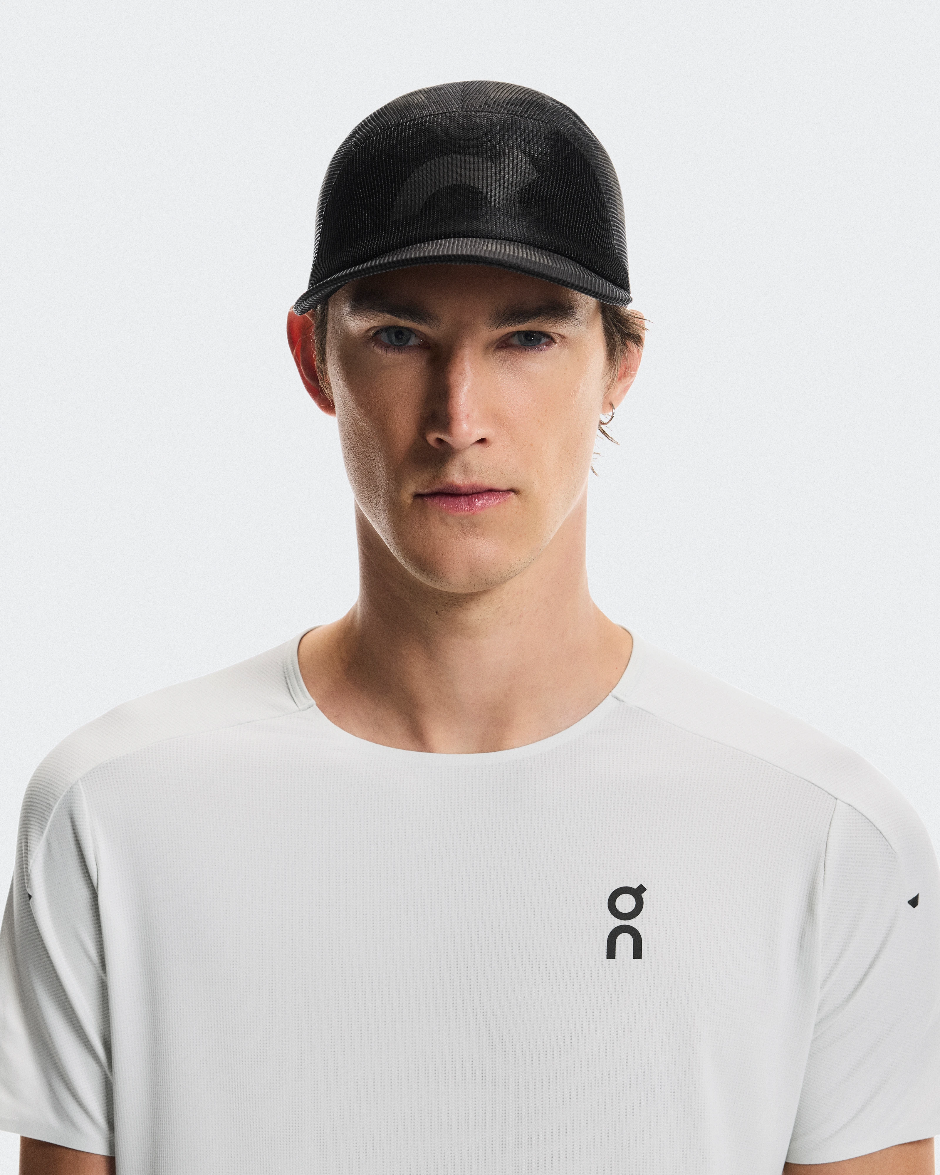 On Specter Cap Black Unisex Headwear