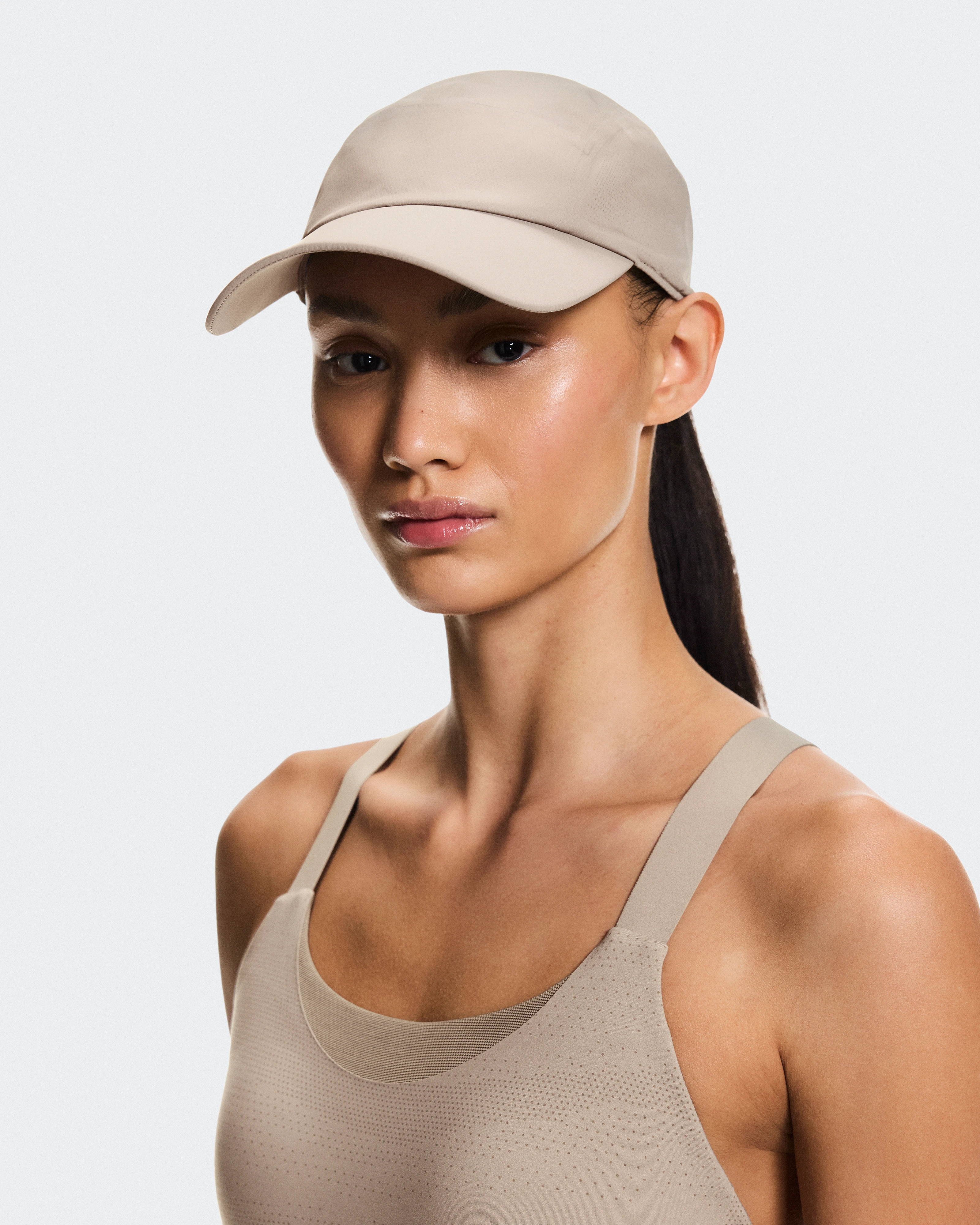 On Lightweight Cap Erewhon Cinder Unisex Headwear
