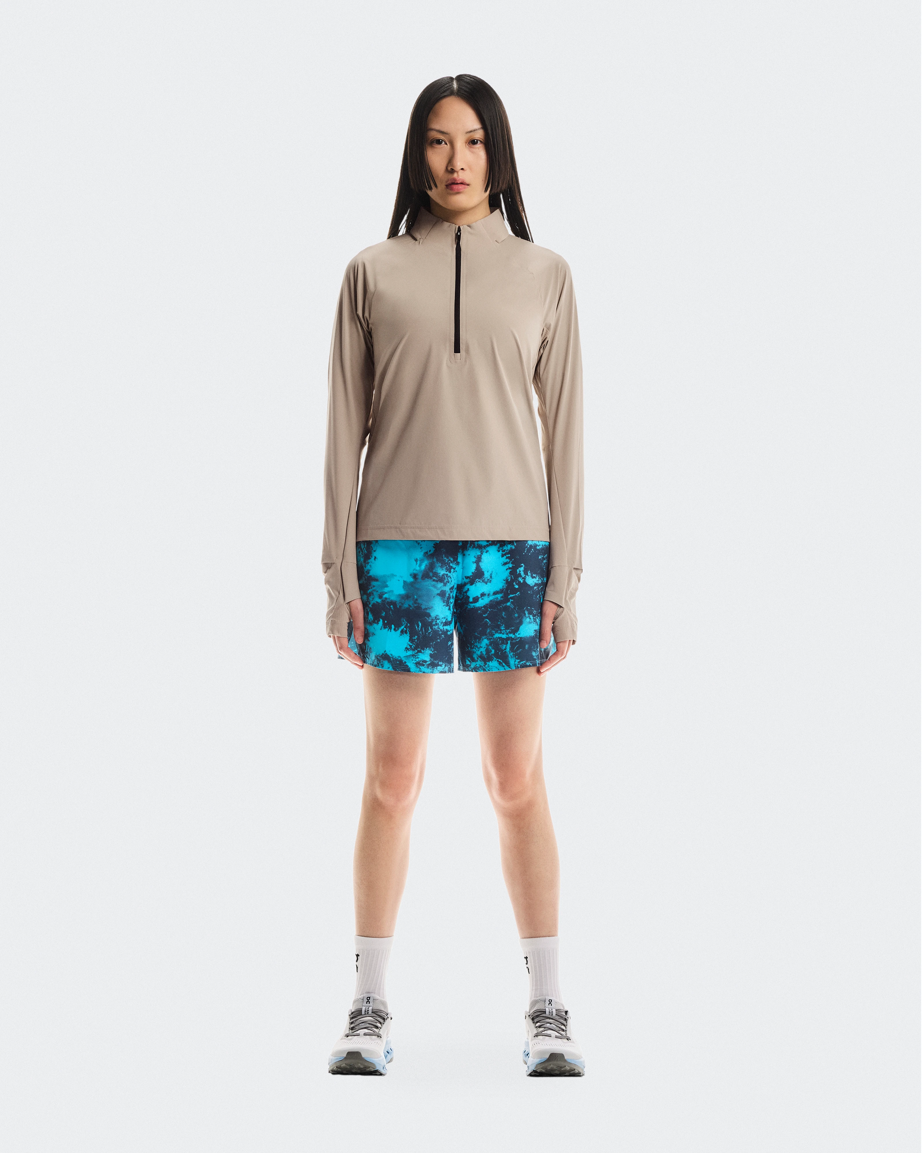 On Trail Breaker Desert Women Hoodies and sweatshirts