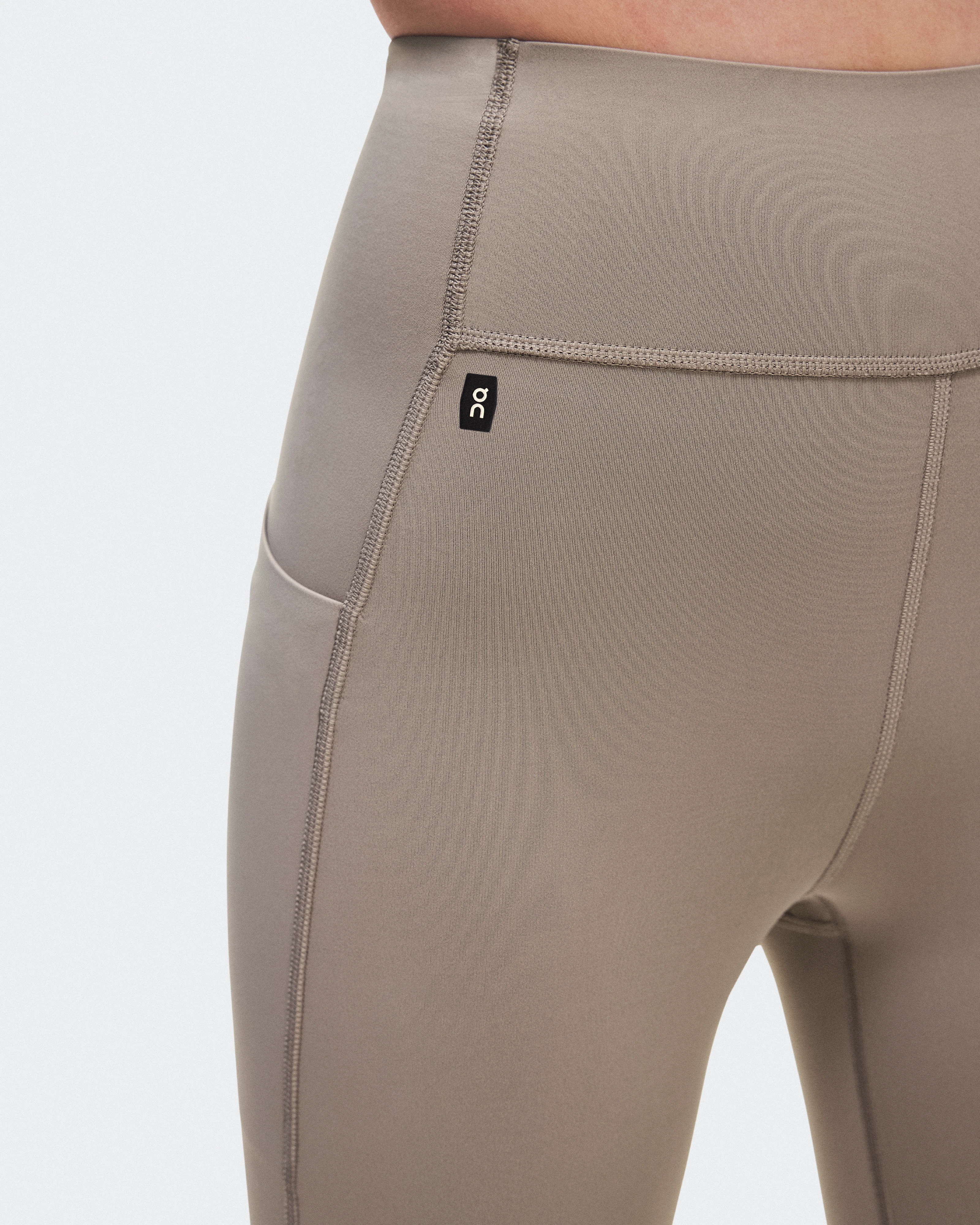 On Train Tights Clay Women Tights